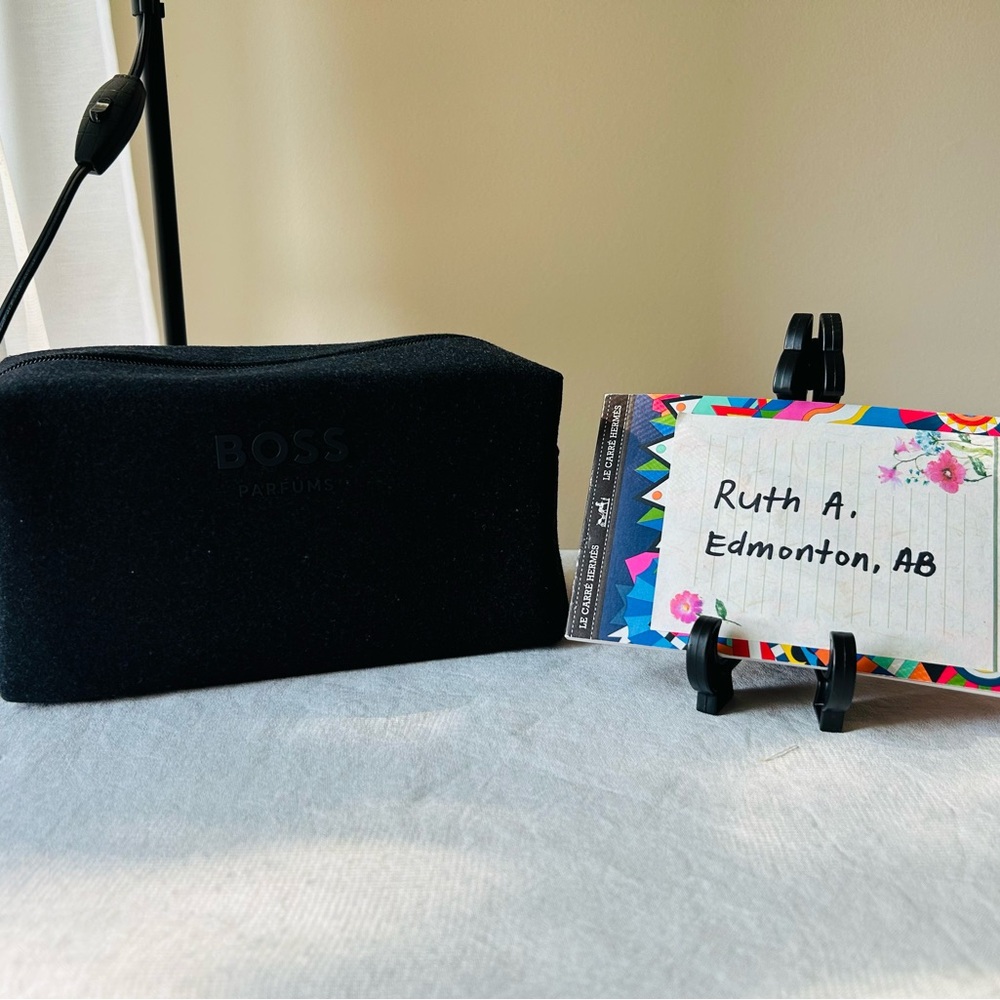 Boss Charcoal Gray Parfums Bag